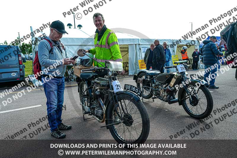 Vintage motorcycle club;eventdigitalimages;no limits trackdays;peter wileman photography;vintage motocycles;vmcc banbury run photographs